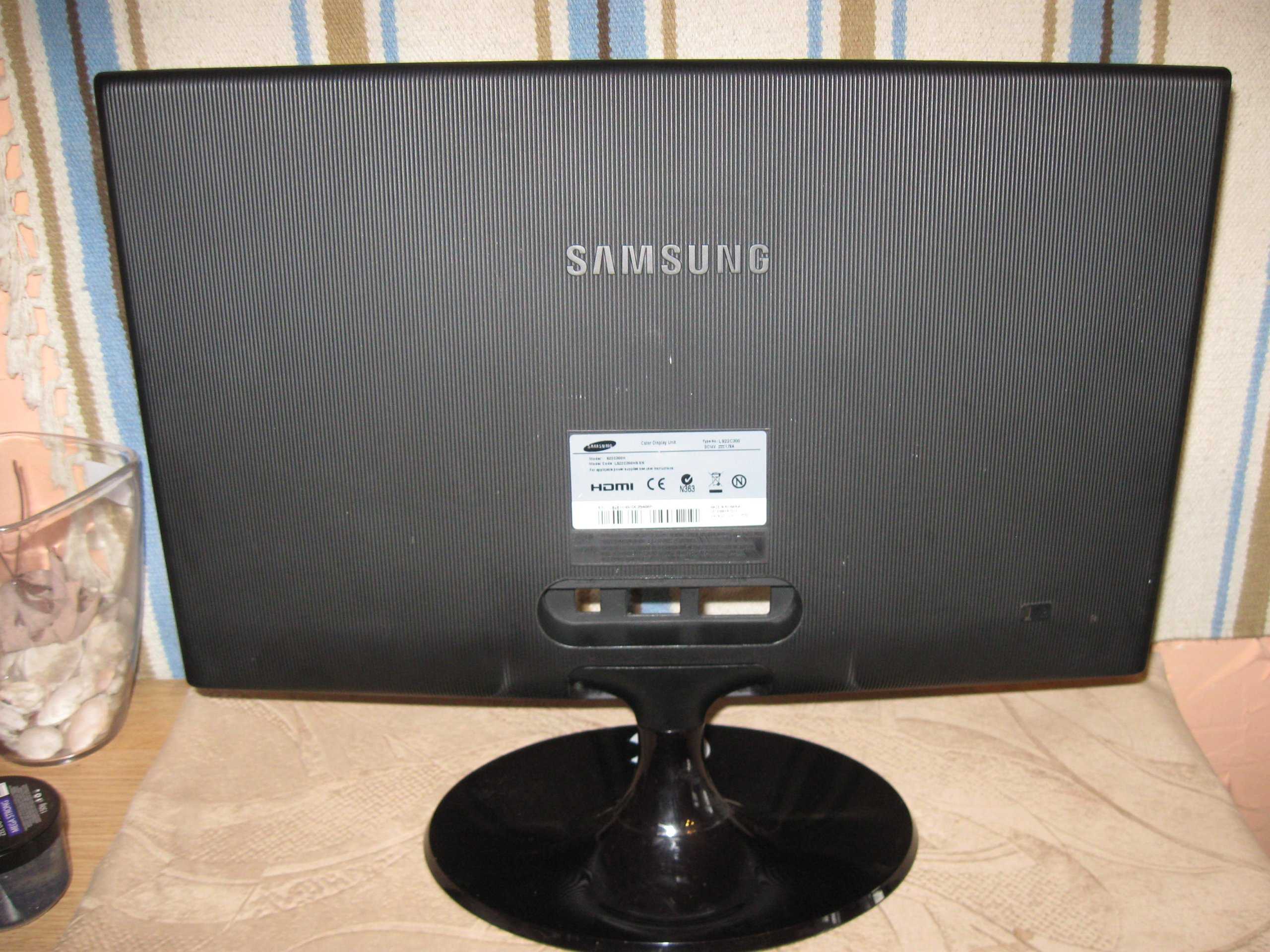 Samsung s22c300b