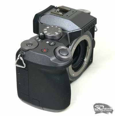 Panasonic Lumix DMCG7  очередной беззеркальный фотоаппарат со сменными объективами от компании Panasonic