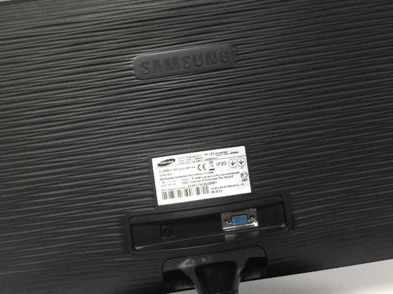 Samsung s22b150n