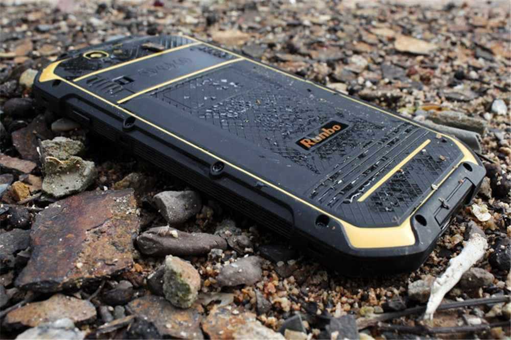 Топ-5 действительно неубиваемых смартфонов: самая брутальная подборка | ichip.ru