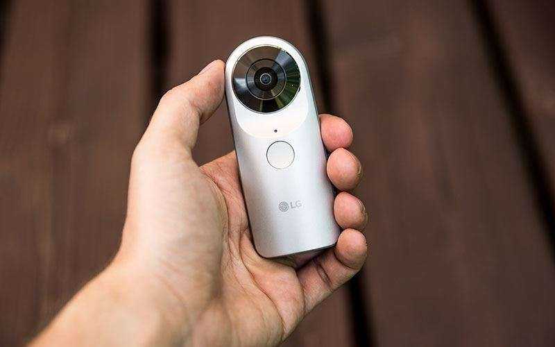 LG 360 Cam представляет собой миниатюрную вебкамера с очень необычными возможностями Устройство позволяет снимать видео 360 градусов