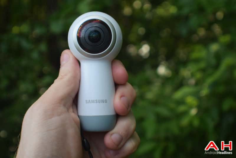 Вторая в этом году новинка для съемки видео 360 градусов  Samsung Gear 360 Посмотрим, как решение от Samsung работает на практике
