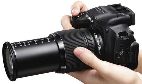 Canon PowerShot SX60 HS стоит в районе 550  и по праву можно сказать, что эта модель достаточно мощная Она имеет 65ти кратный зум,